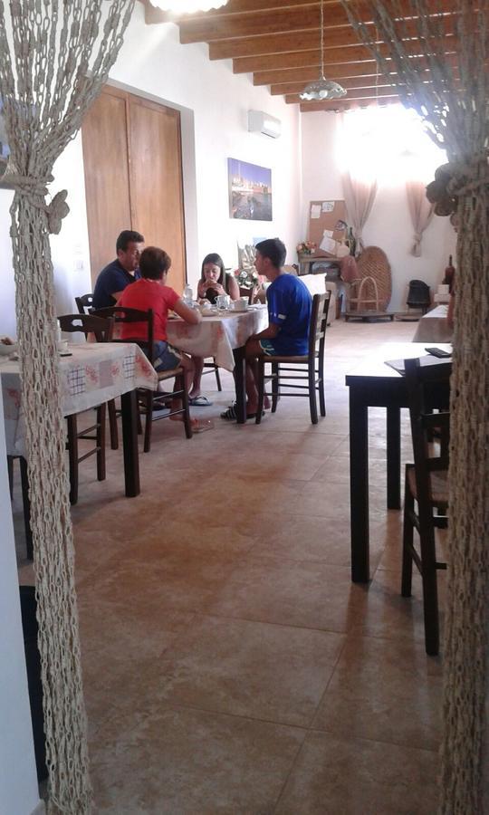 Salita Delle Pere Casa de Campo Alberobello